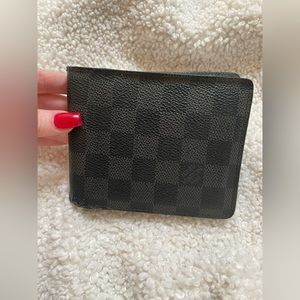Louis Vuitton Men’s Florin Wallet